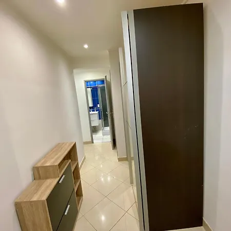 - 1 Bedroom With Terrace, Wi-fi, A-c Cagnes-sur-Mer